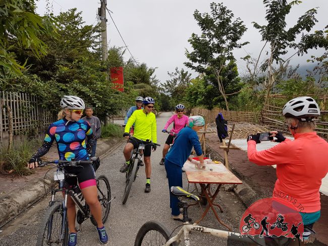 Luang Prabang Trek and Cycle To Remote Village - 2 Days 3